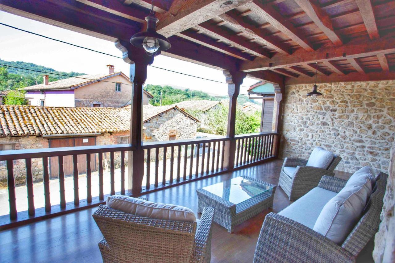 Los Campos Vivienda Vacacional Onís エクステリア 写真