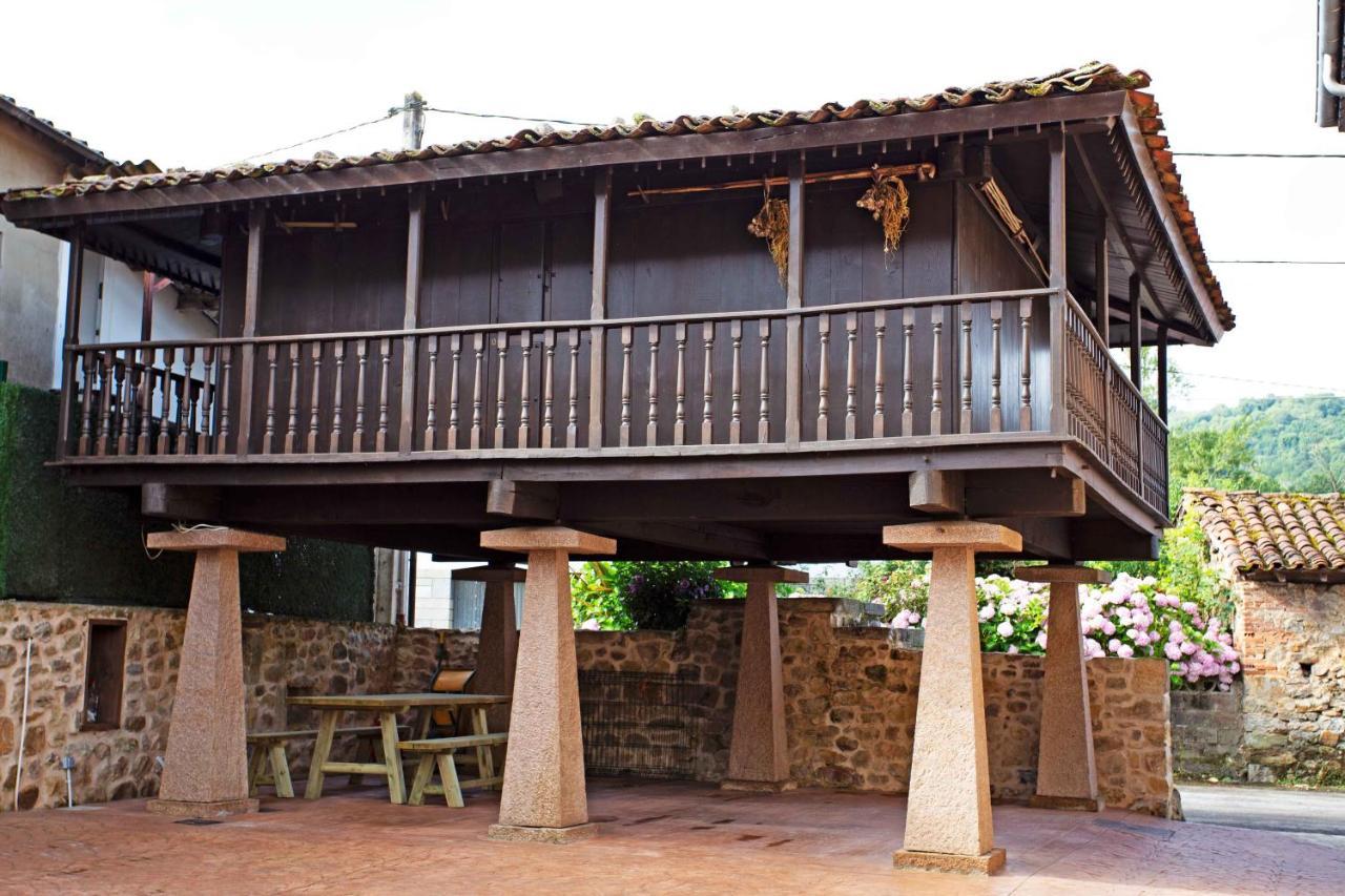 Los Campos Vivienda Vacacional Onís エクステリア 写真
