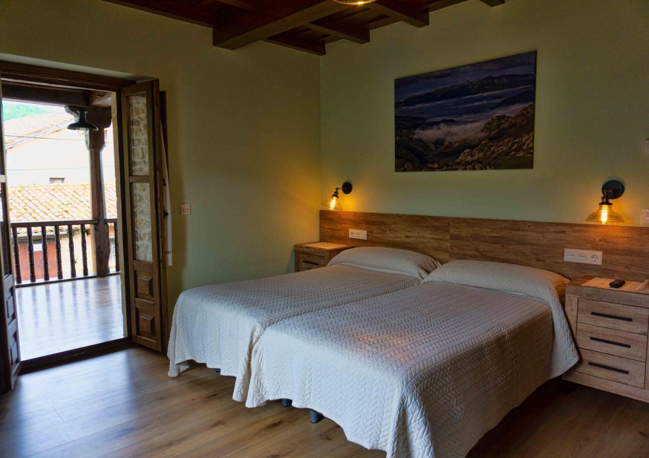 Los Campos Vivienda Vacacional Onís エクステリア 写真